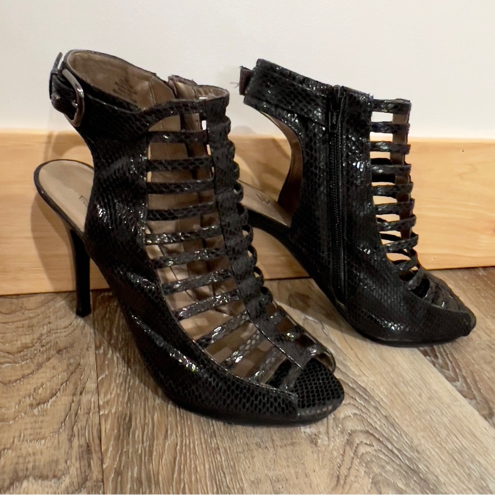 Womens Size 8 Snakeskin Peep-Toe Strappy Slingback Sandals Black Worthington